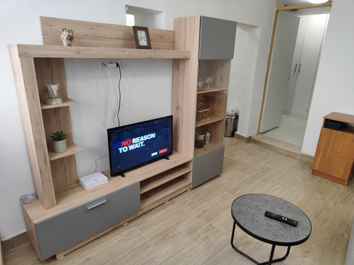Rd22 Apartment โรวีน ภายนอก รูปภาพ